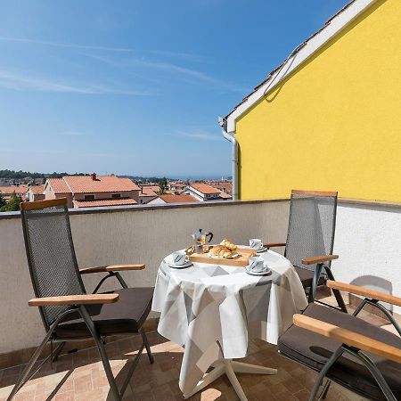 Apartments Olea Porec Esterno foto