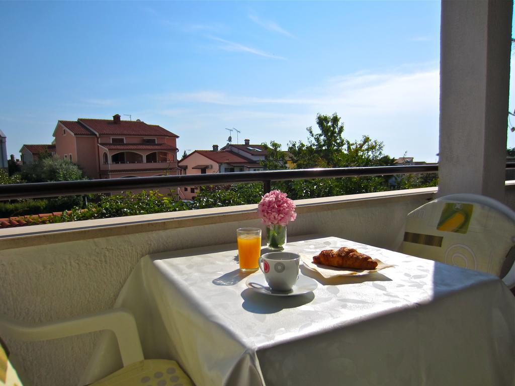 Apartments Olea Porec Esterno foto